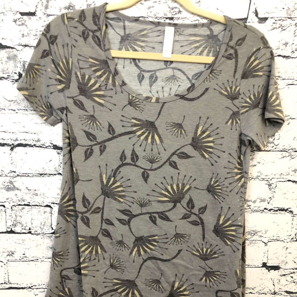 LuLaRoe XXS Classic T